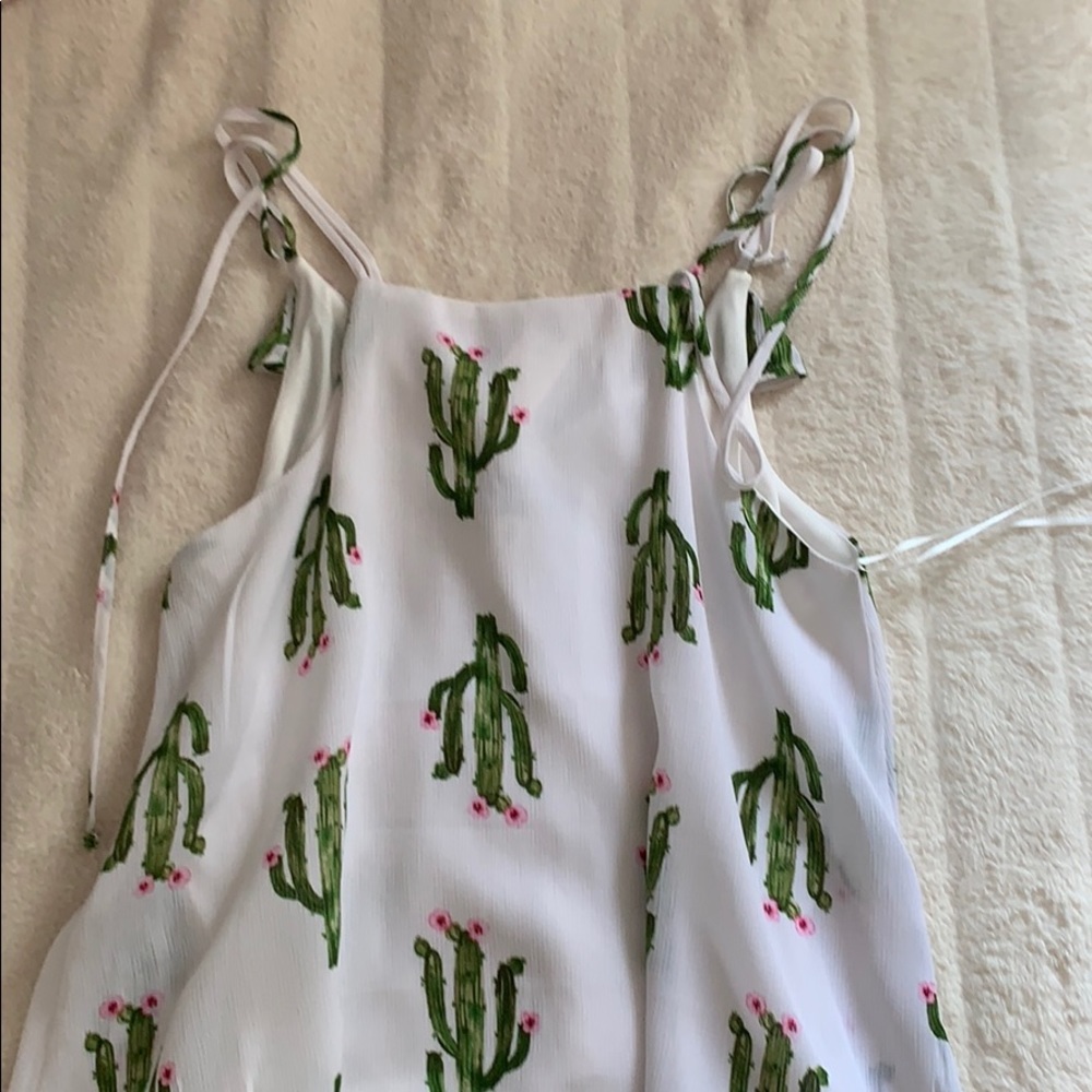 White cactus tank top.